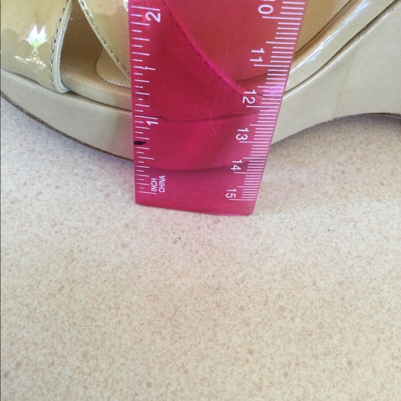 JIMMY CHOO Nude Patent Wedges - Picture 10 of 11